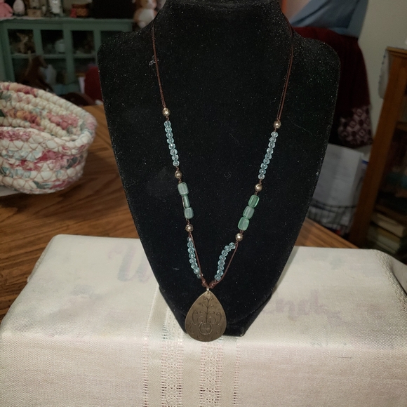 Beautiful Retired Silpada Sterling Silver Blue Grass Necklace - Picture 3 of 7